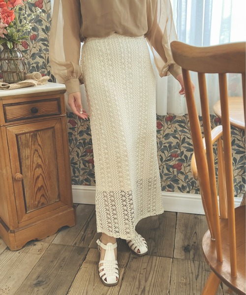 Ambre Neige(アンブルネージュ)の「レースナロースカート/【WEB/EC限定商品】(スカート・レディース・オレンジ/アイボリー/モカ・SMALL/MEDIUM)」の1枚目の写真