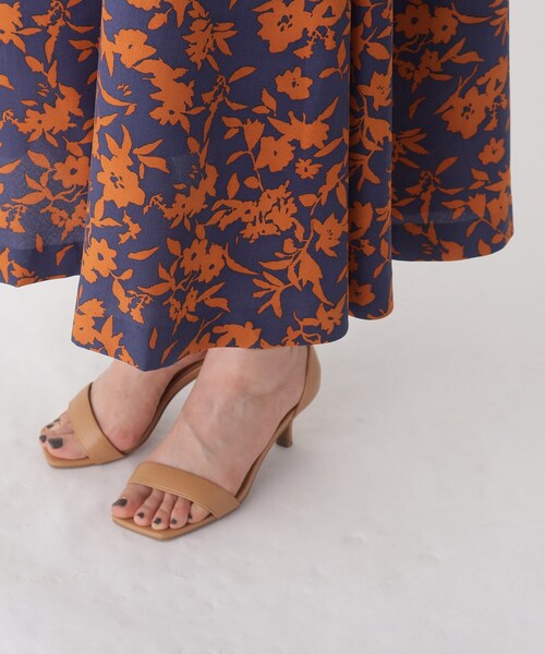 OPAQUE.CLIP（オペークドットクリップ）の「◆リネンライク モノトーンフラワープリントワンピース【WEB限定サイズ】（ワンピース・レディース・ネイビー系6/ブルー系/ワイン系1・40/38/42/36）」の6枚目の写真