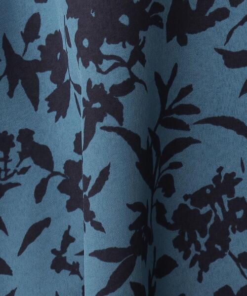 OPAQUE.CLIP（オペークドットクリップ）の「◆リネンライク モノトーンフラワープリントワンピース【WEB限定サイズ】（ワンピース・レディース・ネイビー系6/ブルー系/ワイン系1・40/38/42/36）」の15枚目の写真
