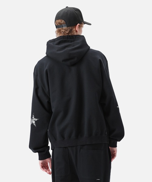 SOPHNET.（ソフネット）の「BANDANA STAR ELBOW PATCHED BIG