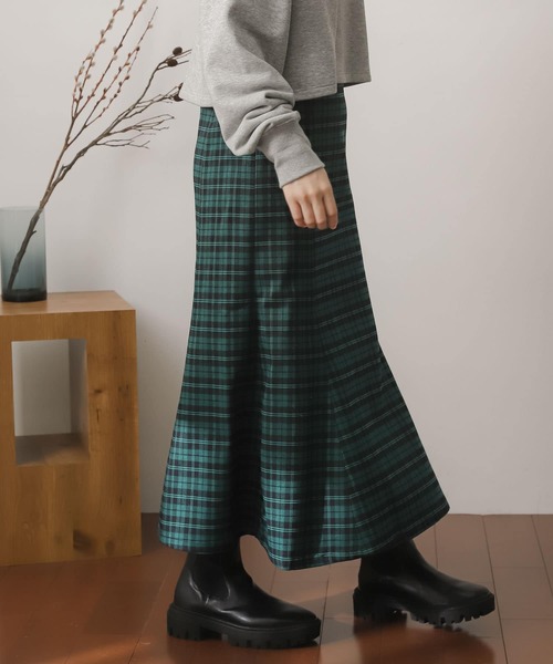 SENSE OF PLACE by URBAN RESEARCH（センスオブプレイスバイアーバンリサーチ）の「チェックマーメイドスカート（スカート・レディース・ベージュ系その他/グリーン系その他/ブルー系その他・SMALL/MEDIUM）」の20枚目の写真