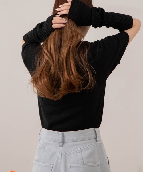 WEGO（ウィゴー）の「WEGO/アームウォーマーニットトップス（ニット/セーター・レディース・ブラック/サックスブルー/ピンク/アイボリー・FREE）」の17枚目の写真