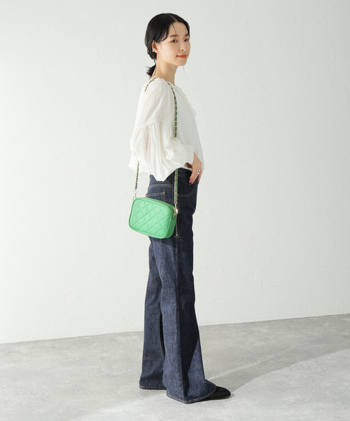 Spick & Span（スピックアンドスパン）の「フロントフリルアキクルーネックブラウス（シャツ/ブラウス・レディース・ホワイト/ブラック・FREE）」の20枚目の写真