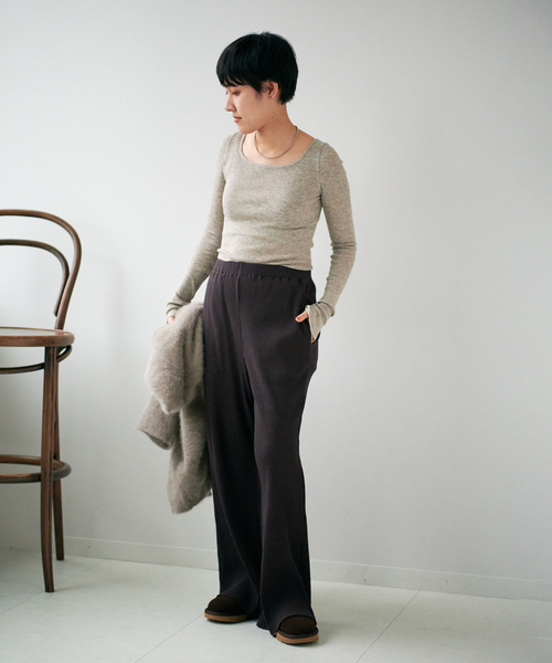 EMILY WEEK（エミリーウィーク）の「オーガニックコットンヤクウールプルオーバー（Tシャツ/カットソー・レディース・ベージュ/ブラウン・FREE）」の16枚目の写真