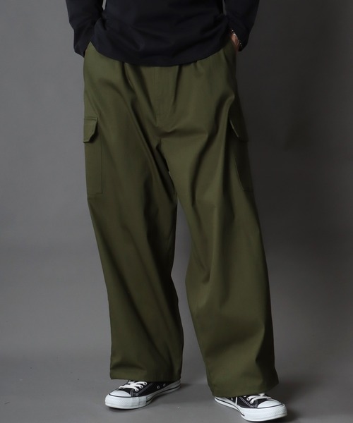 SITRY(シトリー)の「Heavy Twill Wide cargo Pants/ヘビーツイル タック ワイドカーゴ パンツ(カーゴパンツ・メンズ・カーキ/ブラック/ベージュ・M/L/LL)」の14枚目の写真