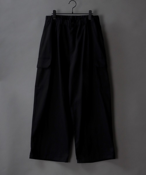 SITRY(シトリー)の「Heavy Twill Wide cargo Pants/ヘビーツイル タック ワイドカーゴ パンツ(カーゴパンツ・メンズ・カーキ/ブラック/ベージュ・M/L/LL)」の4枚目の写真
