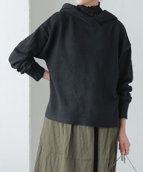 KOBE LETTUCE（コウベレタス）の「ウォッシャブルヤク風フーディニットトップス（パーカー・レディース・ブラック/アイボリー/ライラック/チャコール/ベージュ系・FREE）」の2枚目の写真