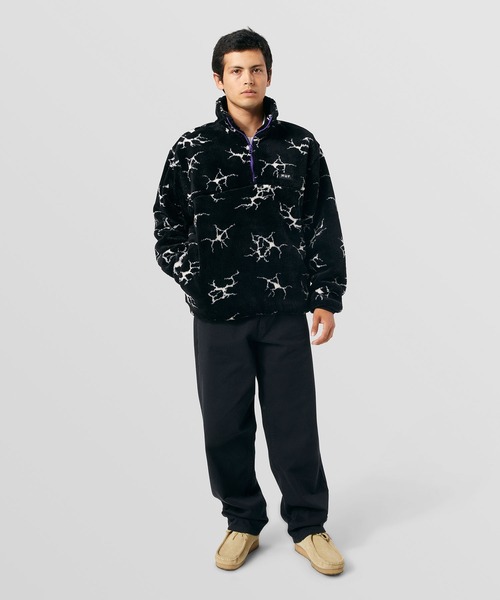 HUF（ハフ）の「QUAKE SHERPA 1/4 ZIP / HUF フリース スウェット 