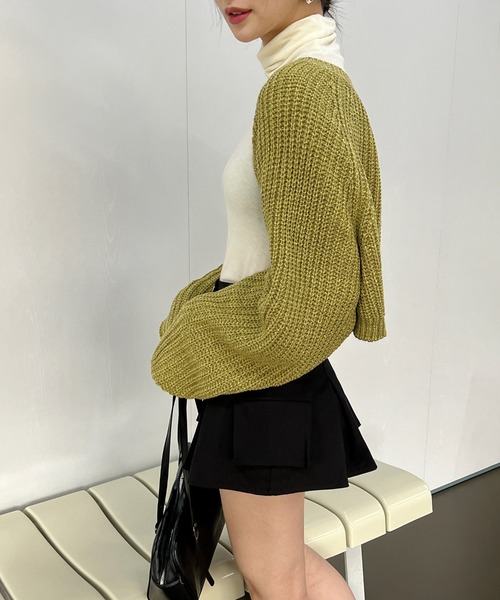 by muni:r（バイ ムニール）の「ポケットカーゴプリーツパンツスカート（スカート・レディース・ブラック/カーキ/ベージュ・SMALL/MEDIUM）」の11枚目の写真