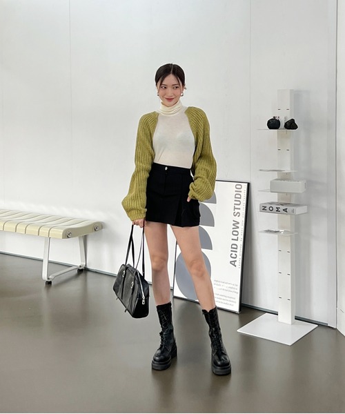 by muni:r（バイ ムニール）の「ポケットカーゴプリーツパンツスカート（スカート・レディース・ブラック/カーキ/ベージュ・SMALL/MEDIUM）」の13枚目の写真