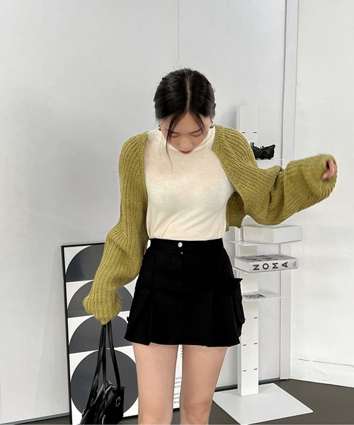 by muni:r（バイ ムニール）の「ポケットカーゴプリーツパンツスカート（スカート・レディース・ブラック/カーキ/ベージュ・SMALL/MEDIUM）」の18枚目の写真