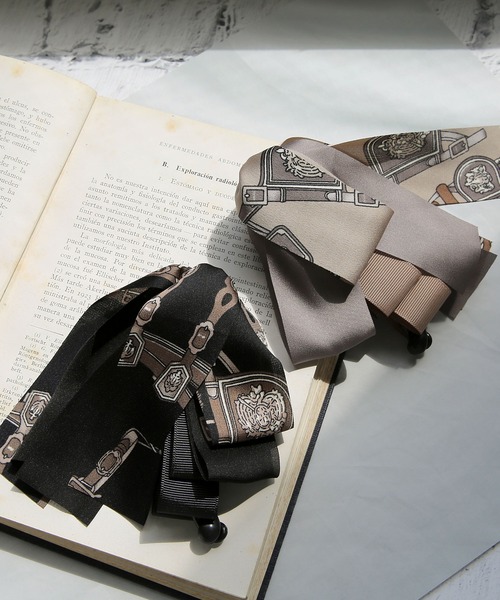 colleca la（コレカラ）の「レイヤード スカーフリボン バナナクリップ（バレッタ/ヘアクリップ・レディース・モカ/ブラック・FREE）」の4枚目の写真