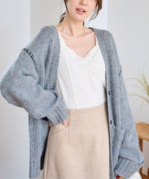 FREE'S MART(フリーズマート)の「【WEB限定】◆配色ハンドステッチミドル丈カーディガン(カーディガン/ボレロ・レディース・ホワイト/ブラウン/グレー/ピンク/グリーン・FREE)」の10枚目の写真
