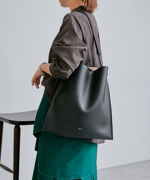 Pal collection（パルコレクション）の「BEAUREスリムスクエアワンショルトート（トートバッグ・レディース・ブラック/キャメル/ライトグレー系・FREE）」の13枚目の写真