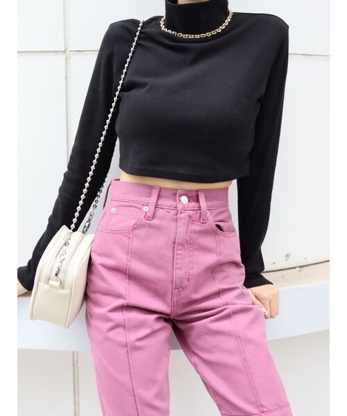 EVRIS(エヴリス)の「クロスピンタックセミフレアパンツ(デニムパンツ・レディース・ブラック/ピンク/ブルー・SMALL/MEDIUM)」の15枚目の写真