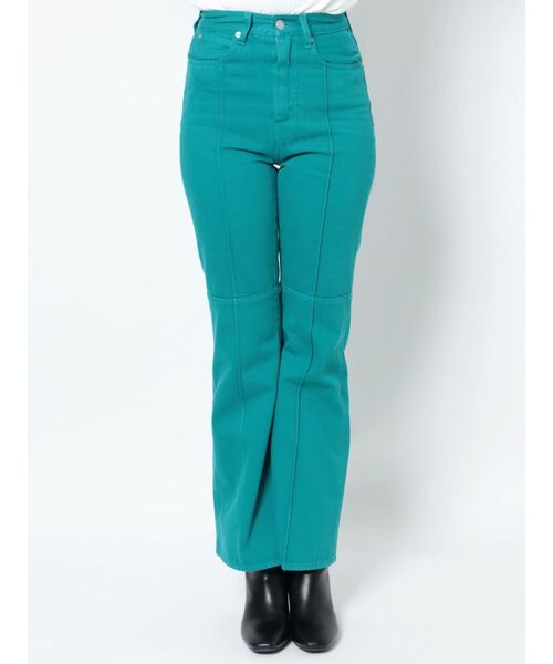 EVRIS(エヴリス)の「クロスピンタックセミフレアパンツ(デニムパンツ・レディース・ブラック/ピンク/ブルー・SMALL/MEDIUM)」の20枚目の写真