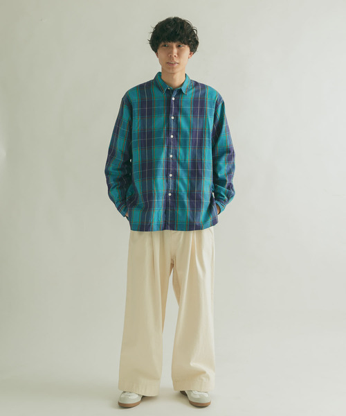 FORK&SPOON(フォークアンドスプーン)の「FORK&SPOON ネルチェックシャツ(シャツ/ブラウス・メンズ・ネイビー/アイボリー・4/5)」の21枚目の写真