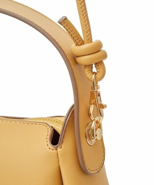 OFUON le MK（オフオンルエムケー）の「【2WAY】フェイクレザーコンパクトハンドバッグ（ハンドバッグ・レディース・ベージュ/ブラック/イエロー・38）」の8枚目の写真