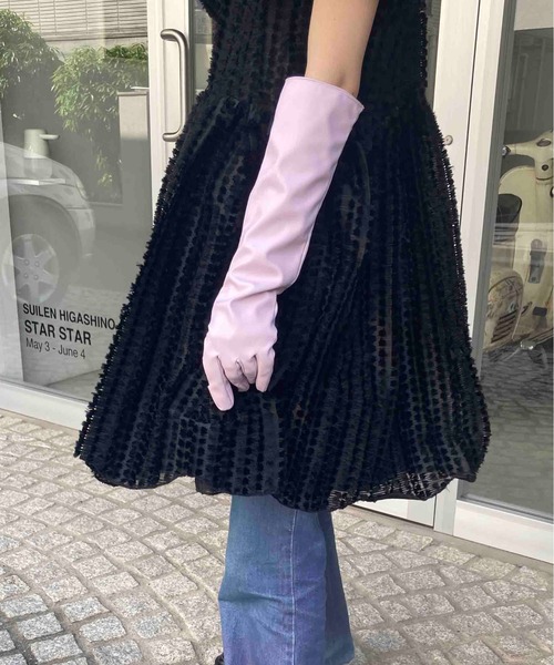 Casselini(キャセリーニ)の「【タッチパネル対応】Casselini(キャセリーニ)ストレッチロンググローブ(手袋・レディース・アイボリー/ブラック/パープル/ブラウン・FREE)」の7枚目の写真