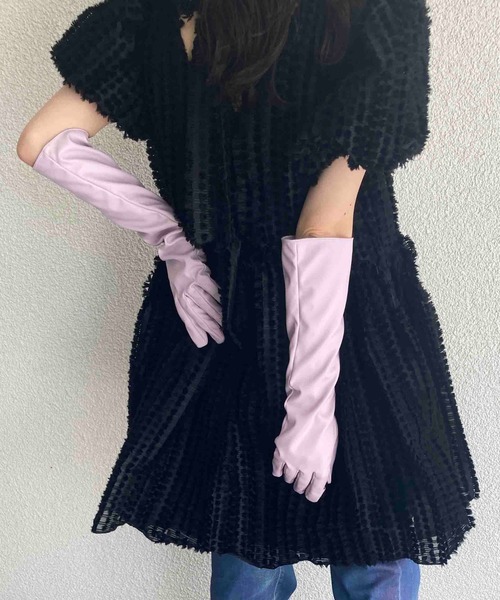 Casselini(キャセリーニ)の「【タッチパネル対応】Casselini(キャセリーニ)ストレッチロンググローブ(手袋・レディース・アイボリー/ブラック/パープル/ブラウン・FREE)」の10枚目の写真