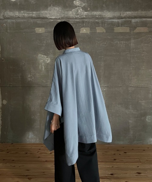 cona（コナ）の「【ZOZO限定】ドレープオーバーシャツ（シャツ/ブラウス・レディース・ブラック/ブルー・FREE）」の10枚目の写真