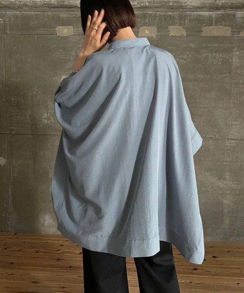 cona（コナ）の「【ZOZO限定】ドレープオーバーシャツ（シャツ/ブラウス・レディース・ブラック/ブルー・FREE）」の13枚目の写真