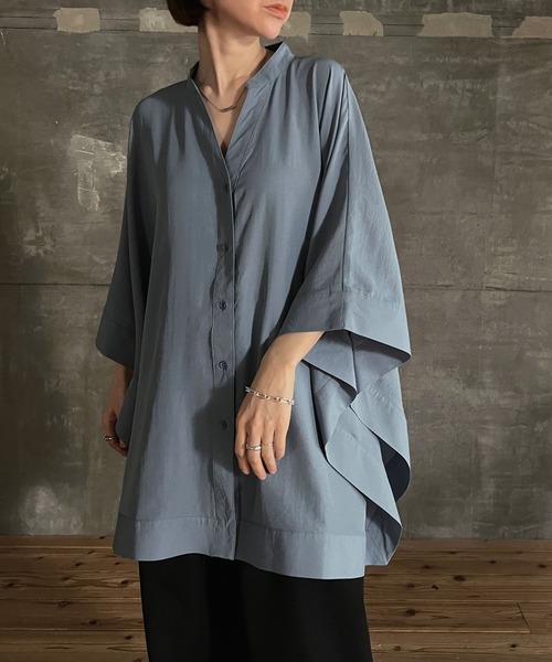 cona（コナ）の「【ZOZO限定】ドレープオーバーシャツ（シャツ/ブラウス・レディース・ブラック/ブルー・FREE）」の3枚目の写真