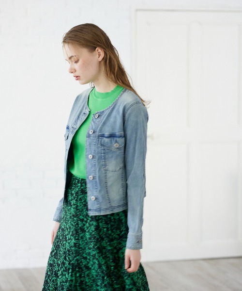 INED CLARO（イネドクラロ）の「ノーカラーGジャン（デニムジャケット・レディース・サックスブルー/ブルー・フリー）」の22枚目の写真