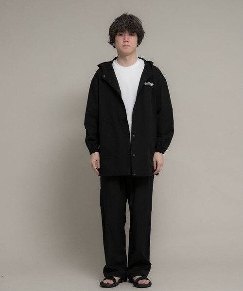 Uiscel(ユイセル)の「『別注』Uiscel×OUTDOORPRODUCTS アウターA(マウンテンパーカー・レディース・ブラック/ベージュ・LARGE/MEDIUM)」の13枚目の写真