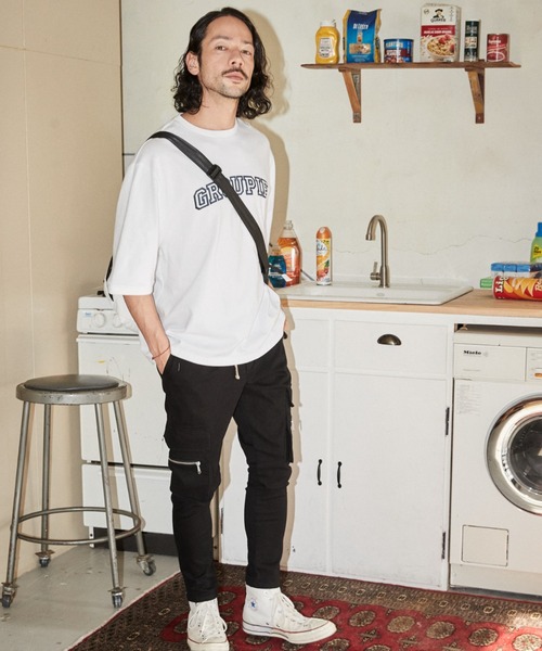 ADAM PATEK(アダムパテック)の「ADAMPATEK / groupie college Logo looose T/ルーズシルエットカレッジロゴビッグTシャツ(Tシャツ/カットソー・メンズ・ホワイト/グレー/ブラック・1/2/3)」の18枚目の写真