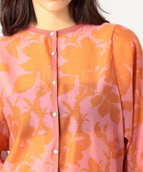 SOULEIADO（ソレイアード）の「ポリエステルプリント クルーネックカーディガン（ニット/セーター・レディース・ブルー系その他/ピンク系その他・S）」の7枚目の写真