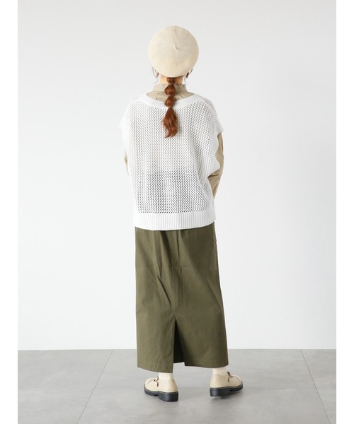 ehka sopo（エヘカソポ）の「花刺繍ニットベスト（ベスト・レディース・オフホワイト/イエロー/ベージュ・ﾌﾘ-）」の14枚目の写真