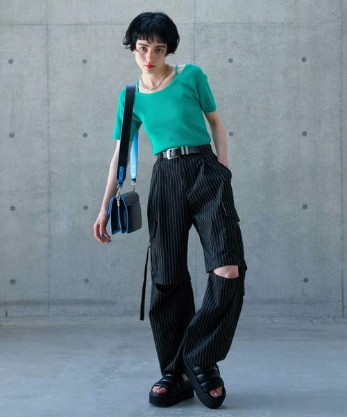 PAGEBOY（ページボーイ）の「2WAYスクエアネックTOPS（Tシャツ/カットソー・レディース・オフホワイト/ブルー/ブラック/グリーン・FREE）」の15枚目の写真