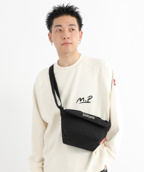 Manhattan Portage(マンハッタンポーテージ)の「Casual Messenger Bag Canvas(メッセンジャーバッグ・レディース・オリーブ/ブラック/ベージュ・X-SMALL)」の11枚目の写真