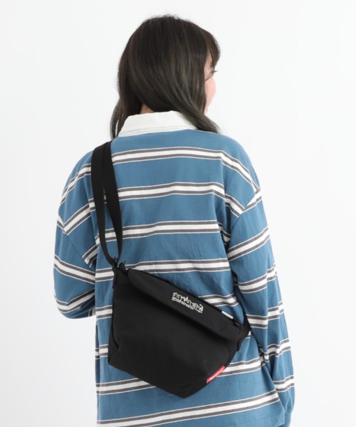 Manhattan Portage(マンハッタンポーテージ)の「Casual Messenger Bag Canvas(メッセンジャーバッグ・レディース・オリーブ/ブラック/ベージュ・X-SMALL)」の13枚目の写真