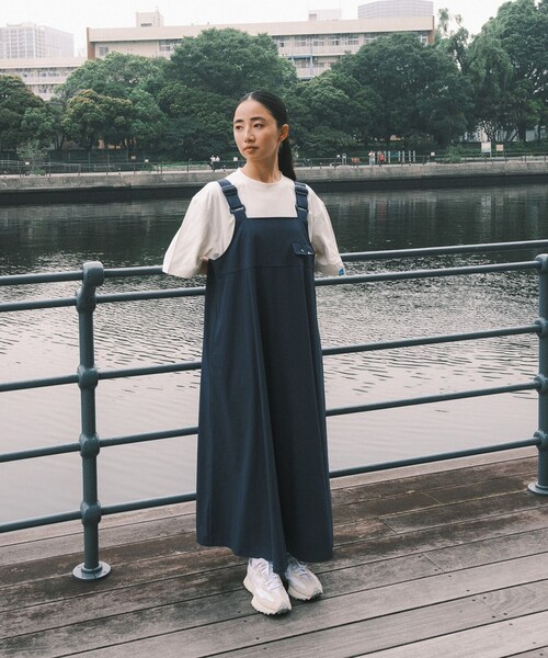 SHARE PARK(シェアパーク)の「【UVカット・撥水・ストレッチ・軽量】ナイロンストレッチ ジャンパースカート(ワンピース・レディース・ブラック系/ネイビー系・MEDIUM/SMALL)」の17枚目の写真