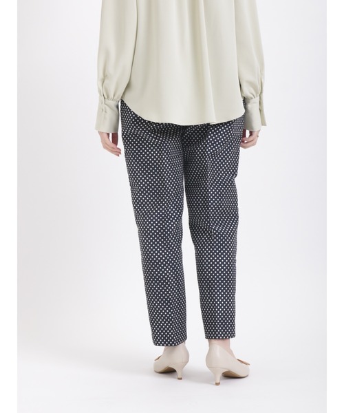 Te chichi(テチチ)の「ドットジャカードペンシルパンツ(セットアップ可)(その他パンツ・レディース・ネイビー/グレー・SMALL/MEDIUM)」の8枚目の写真