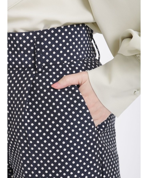 Te chichi(テチチ)の「ドットジャカードペンシルパンツ(セットアップ可)(その他パンツ・レディース・ネイビー/グレー・SMALL/MEDIUM)」の10枚目の写真