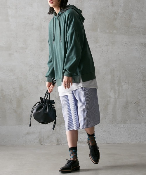 Soiunique（スワユニーク）の「ポンチ素材フェイクレイヤードパーカー