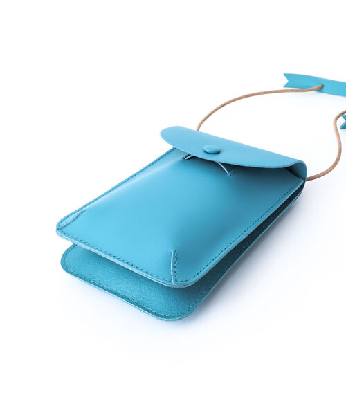 NOLLEY'S goodman(ノーリーズグッドマン)の「レザーモバイルサコッシュ(ショルダーバッグ・メンズ・ネイビー/ブラック/ホワイト/イエロー/ライトブルー・FREE)」の9枚目の写真