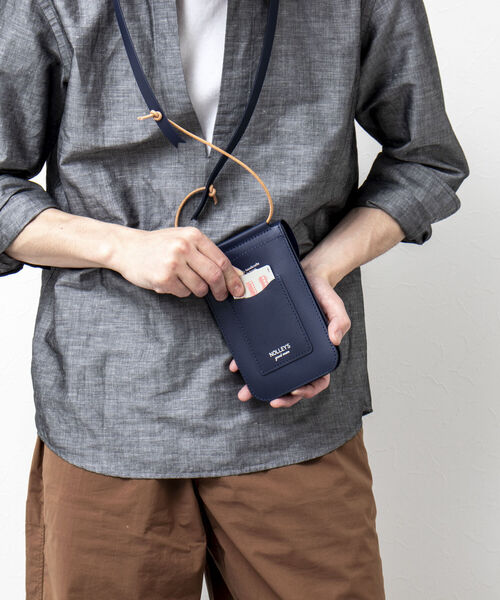 NOLLEY'S goodman(ノーリーズグッドマン)の「レザーモバイルサコッシュ(ショルダーバッグ・メンズ・ネイビー/ブラック/ホワイト/イエロー/ライトブルー・FREE)」の19枚目の写真