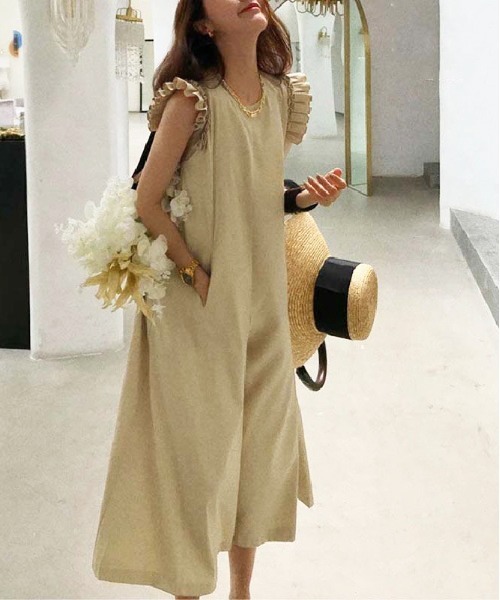 SUGAR BISKET（シュガービスケット）の「オールインワンラッシュガード（サロペット/オーバーオール・レディース・ベージュ/ブラック/カーキ/ベージュ系1/カーキ系1/ブラック系1・S/M/L）」の4枚目の写真