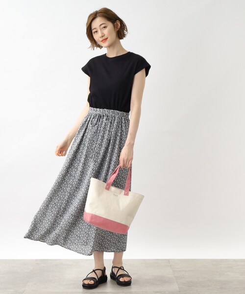 grove（グローブ）の「◆フラワープリントドッキングワンピース（ワンピース・レディース・ベージュ系その他7/ホワイト系9/ブラック系6/サックスブルー系6・03/02/04/01/05）」の10枚目の写真