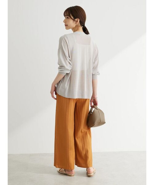 Green　Parks（グリーンパークス）の「接触冷感ゆったりカーデ（カーディガン/ボレロ・レディース・ライトグレー/グリーン/ブラック/オフホワイト/ベージュ・FREE）」の11枚目の写真