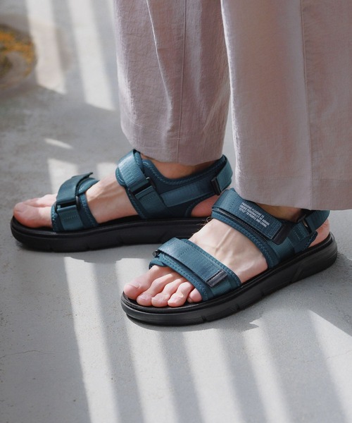 niko and...(ニコアンド)の「ストラップサンダル(サンダル・メンズ・グリーン/グレー/ブラック/キャメル/ベージュ/アクア・MEDIUM/LARGE)」の5枚目の写真