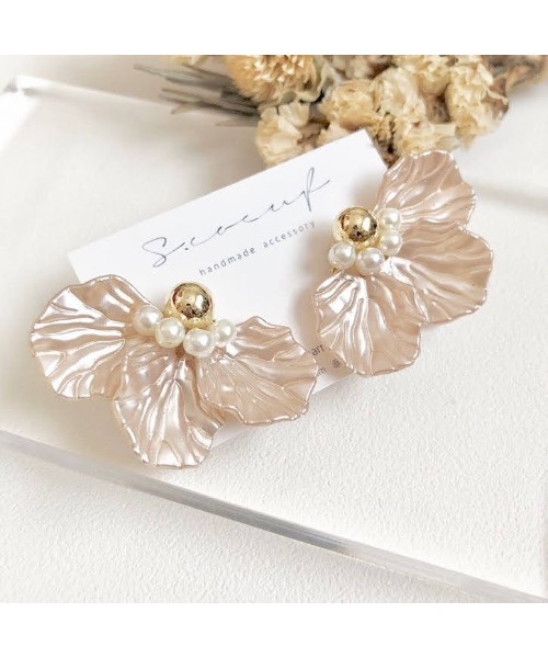 tone（トーン）の「【S.coeuf】金属アレルギー対応ピアス 　立体フラワー(MA)（ピアス（両耳用）・レディース・ベージュ/ホワイト/グレー/その他/ゴールド系その他/ホワイトゴールド・FREE）」の12枚目の写真