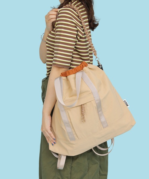 CONTROL FREAK / CTFK（コントロールフリーク）の「CONTROL FREAK / CTFK（コントロールフリーク）撥水ナイロン3WAYスクエアトート（トートバッグ・レディース・ブラック/サンドグレー/グリーン/ブルー/アイボリー/オレンジ/オリーブ/ベージュ/モスグリーン/マスタード/グレー/ブラウン/レオパード・FREE）」の5枚目の写真