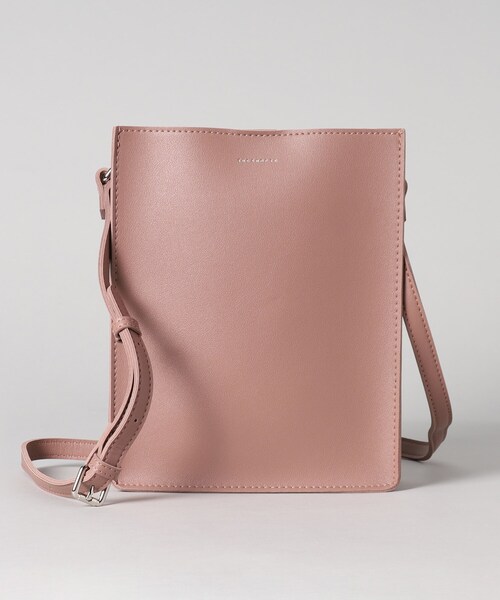 THE SHOP TK (ザ ショップ ティーケー )の「◆【ヒルナンデス!で紹介/ユニセックスでオススメ】BOXショルダーバッグ/スムースレザースクエアショルダーバッグ(ショルダーバッグ・メンズ・ネイビー/ピンク系/ブラック/ブラウン系その他/グレー/オフホワイト・00)」の6枚目の写真