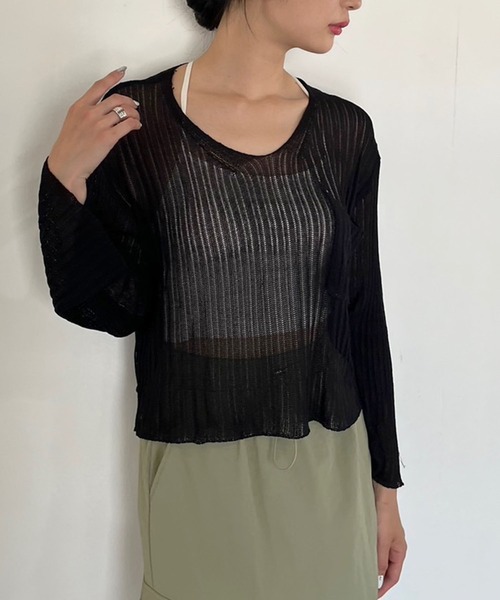Jewelobe(ジュエローブ)の「Vネック透かし編みルーズニットプルオーバー(ニット/セーター・レディース・ホワイト/ブラウン/ブラック・FREE)」の2枚目の写真