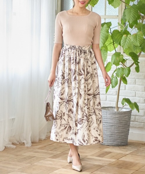 tocco closet（トッコ　クローゼット）の「前後２ＷＡＹ袖口パール付きシャリ感リブニットプルオーバー（ニット/セーター・レディース・ブラック/ベージュ/ピンク系その他・M）」の4枚目の写真
